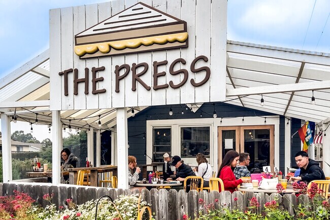The Press is a popular local breakfast spot in El Granada.