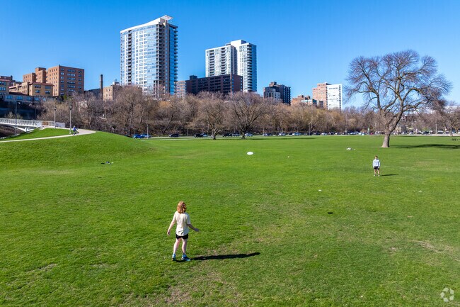 The Lower East Side has easy access to Milwaukee's lakefront parks.