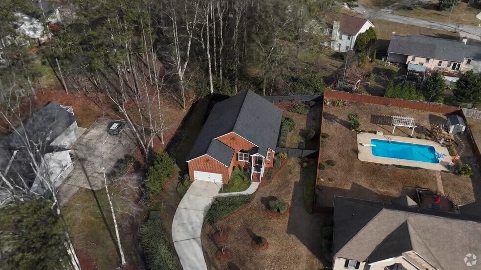 108 Hunter Way, Carrollton, GA 30116 - photo 2