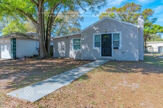 1921 48th St S, St. Petersburg, FL 33711