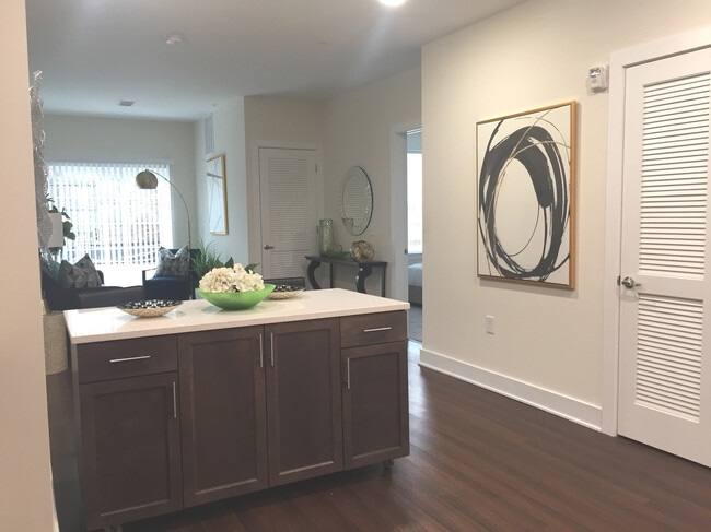 Washington Promenade, Dumont, NJ 07628 - photo 7