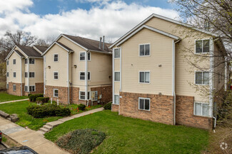 600-602 Sherman St, Akron, OH 44311