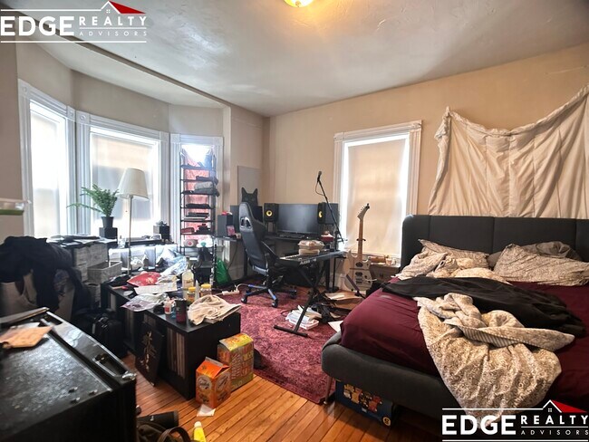 43 Pratt St unit 2, Allston, MA 02134 - photo 2