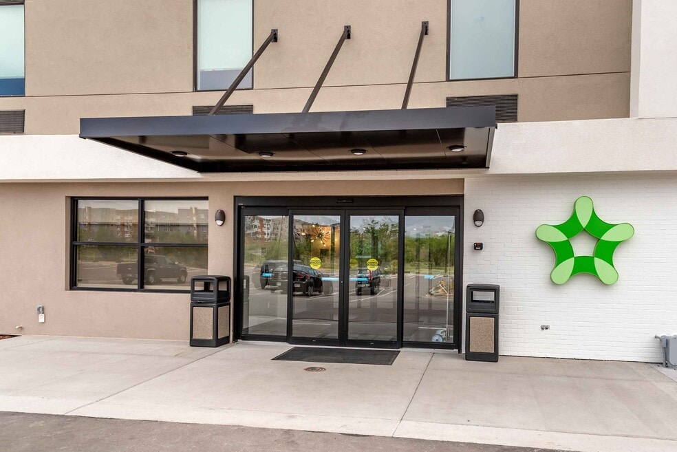 4060 Center Park Dr, Colorado Springs, CO 80916 - photo 1