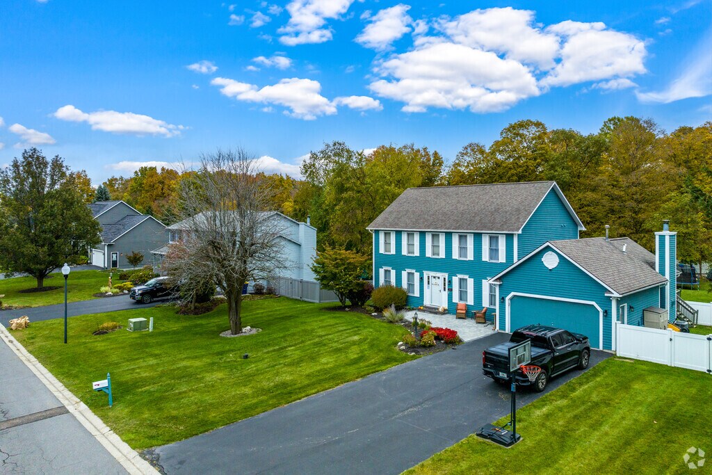 About Onondaga Hill Schools, Demographics, Things to Do