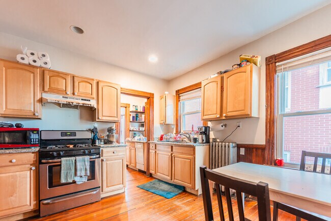 40 Weld Hill St unit 1, Jamaica Plain, MA 02130 - photo 6