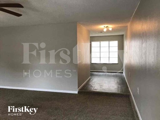 1602 Geraldine Ln, Arlington, TX 76010 - photo 3