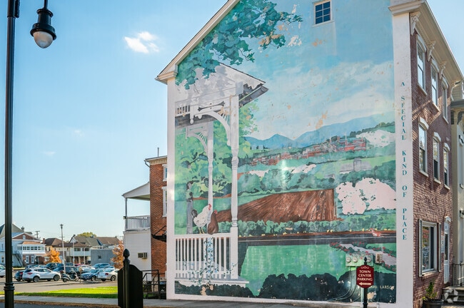 Artists take pride in making the town of Earl beautiful.