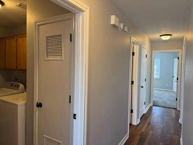 1802 Sara Dr, College Station, TX 77845 - photo 5