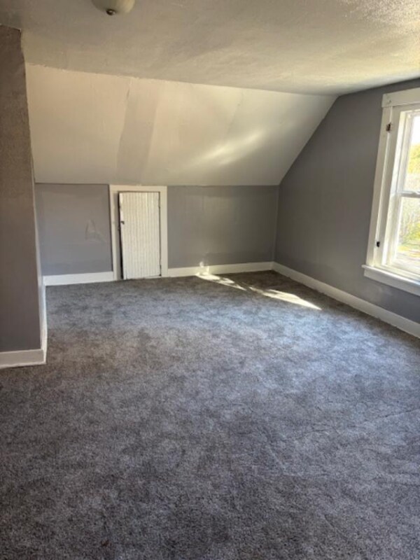 1935 SW Lincoln St, Topeka, KS 66604 - photo 4