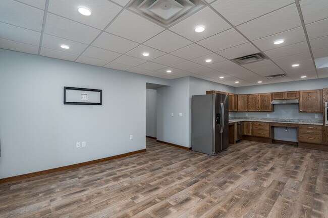 513 N Riverfront Dr unit 4, Mankato, MN 56001 - photo 4