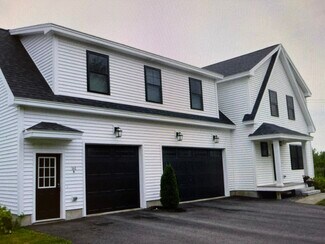 163 Middle Rd Unit 163, Falmouth, ME 04105