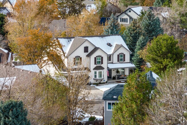 Large craftsman homes offer an upscale housing option in Belleview Acres.