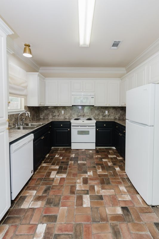 38494 Ruby Dr, Gonzales, LA 70737 - photo 5