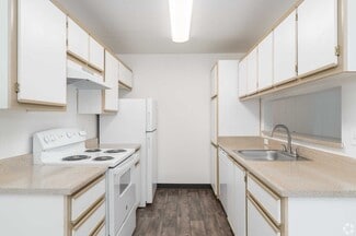 12320 SW 72nd Ave, Tigard, OR 97223