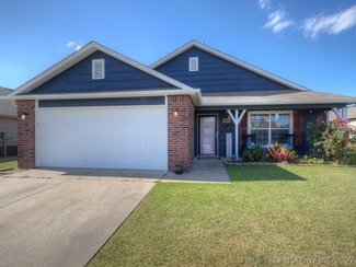 120 Newman Cir, Kiefer, OK 74041