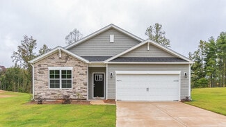 371 Falcon Ln, Lexington, NC 27295