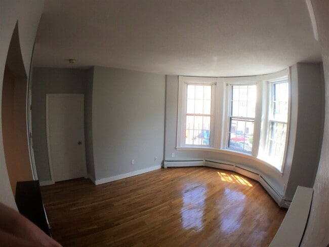 25 Saint Stephen St unit 5, Boston, MA 02115 - photo 5