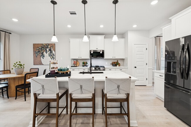 The Princeton II- Kitchen and Breakfast Area