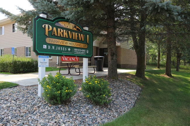 Parkview Housing, Park Rapids, MN 56470 - photo 6