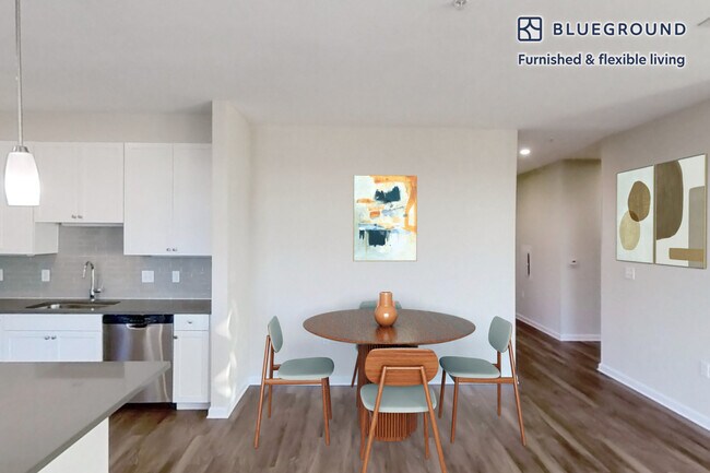 229 Quarry St unit FL4-ID3430A, Quincy, MA 02169 - photo 4