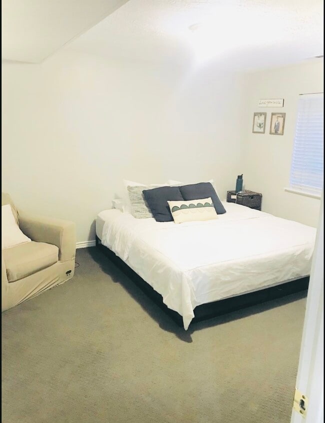 544 S Carterville Rd unit 2 Bedroom River Bott, Orem, UT 84097 - photo 5