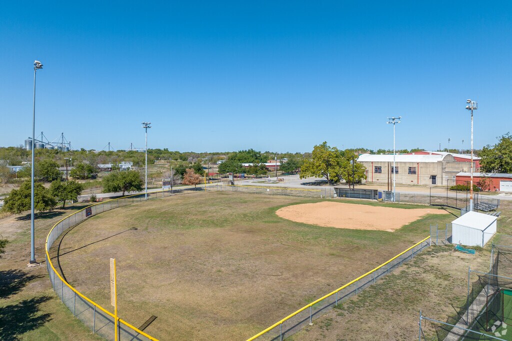 Students attending Granger School can cheer for the Lion baseball team.