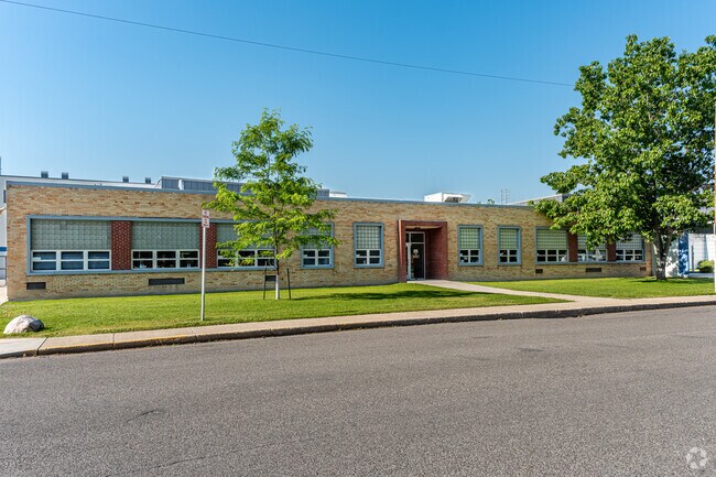 Washington Middle School nurtures future leaders with a diverse curriculum.