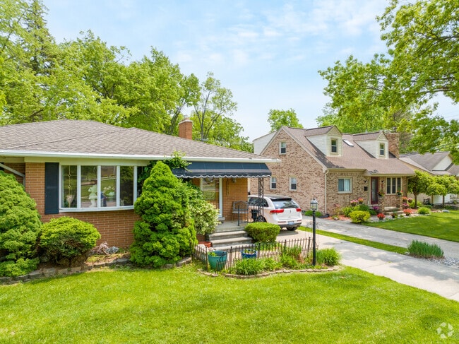 Riverview homes include brick ranches and Cape Cod bungalows priced from $100K to $400K.