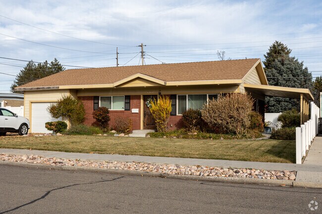 Small homes on well-kept yards are common in the Rivergrove neighborhood.