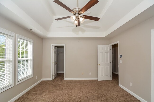 4932 Windmere Chase Dr, Raleigh, NC 27616 - photo 6