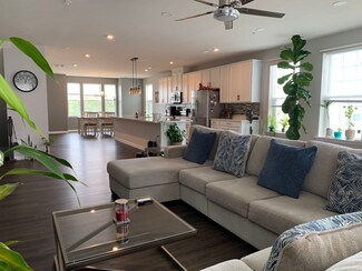 2701 Duvall Ridge Rd, Hyattsville, MD 20785