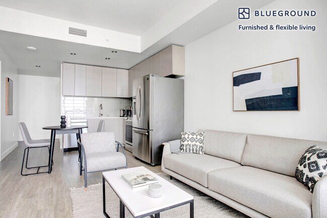 1133 S Hope St unit FL17-ID836, Los Angeles, CA 90015 - photo 3