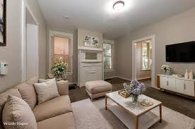 2009 Greenup St, Covington, KY 41014