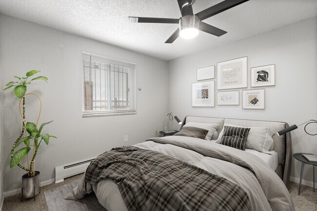 1451 Detroit, Denver, CO 80206 - photo 3