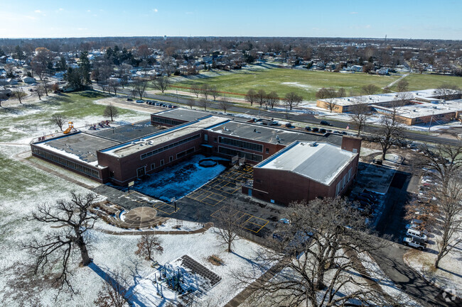 Adams Elementary School