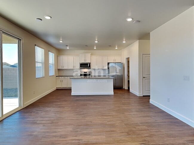 7507 S Via Bombachas, Tucson, AZ 85756 - photo 5