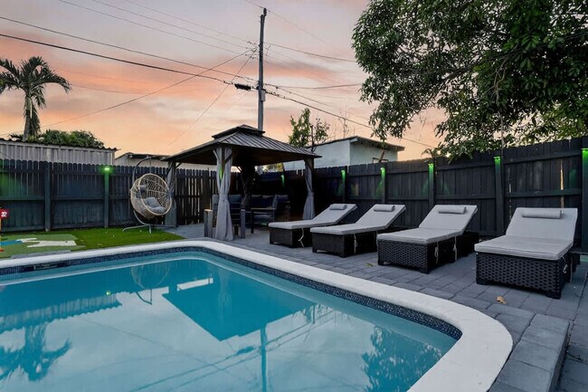 6660 Custer St unit ID1372318P, Hollywood, FL 33024 - photo 6