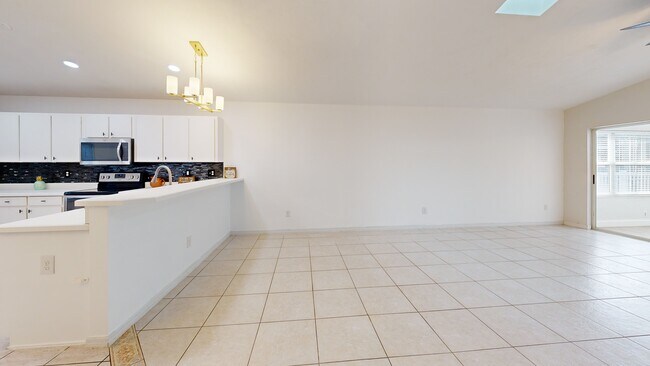 3817 Grove View Ln, Port Orange, FL 32129 - photo 2