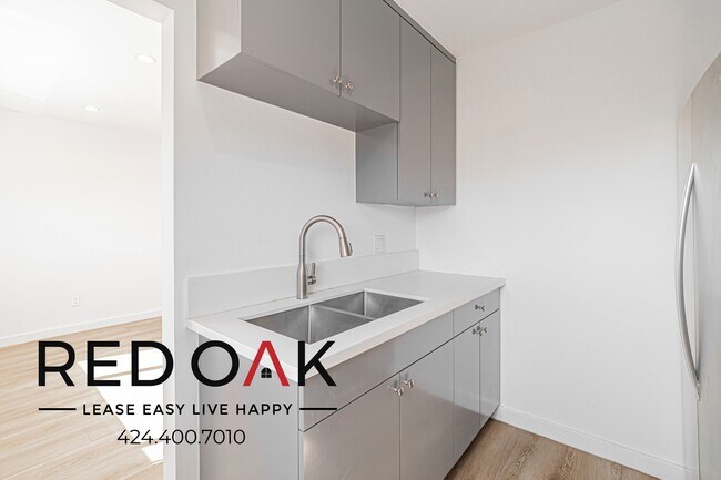 228 Stepney St unit 6, Inglewood, CA 90302 - photo 4