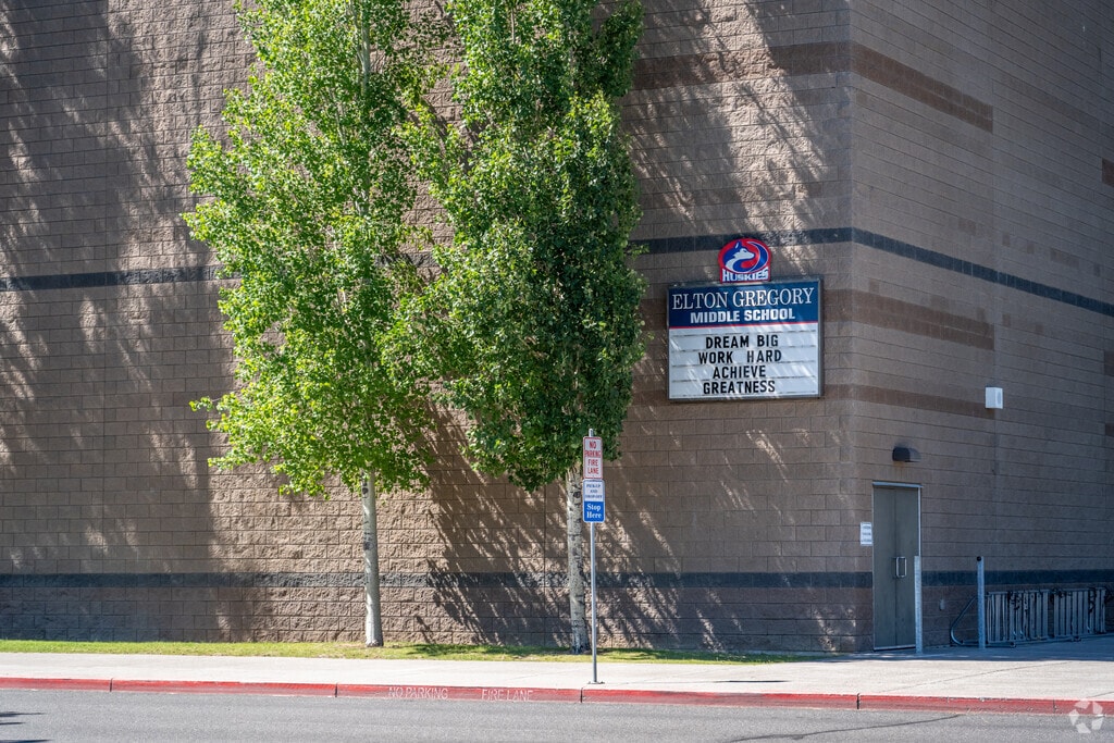 Elton Gregory Middle School is a public school in Terrebonne, Oregon.