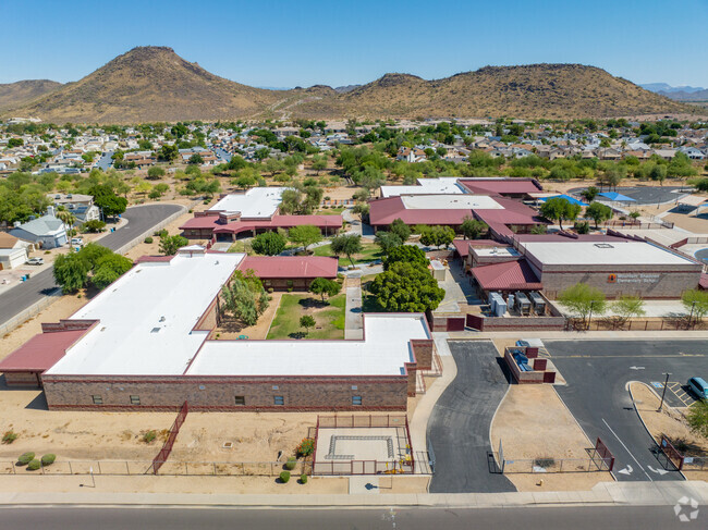 Mountain Shadows Elementary School is located in the Deer Valley neighborhood.