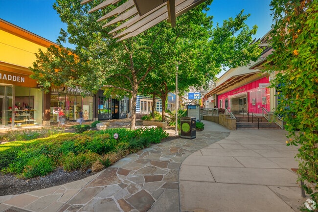 The Shops at La Cantera feature an outdoor high end shopping experience.