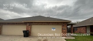 901 SW 35th St, Moore, OK 73160