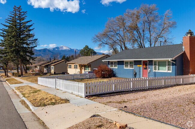 Compact ranch homes on streets with mountain views are common in Austin Estates.