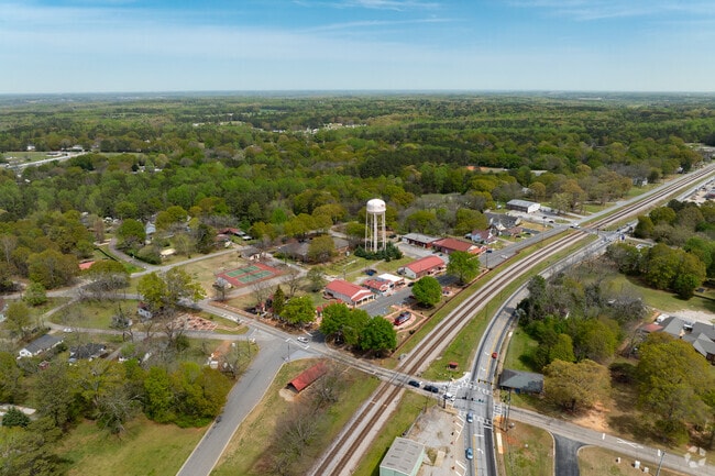 Nestled amidst rolling hills, the small town of Auburn is rapidly transforming into a bustling and vibrant hub for innovative manufacturing and diverse service providers, attracting entrepreneurs and skilled workers alike.