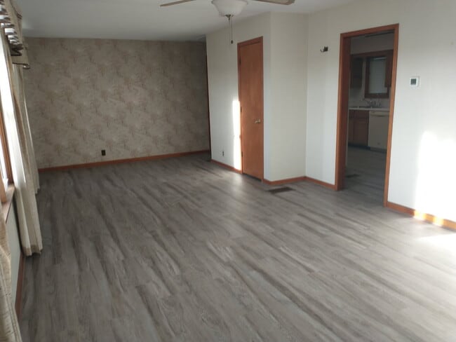 155 N Kill Rd, Spencerville, OH 45887 - photo 3