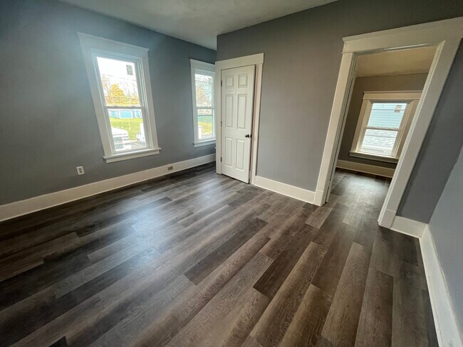 423 E 16th St unit 2, Erie, PA 16503 - photo 7