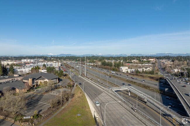 Commuters of Boulevard Bluffs will find access to I-5 within ten to fifteen minutes.