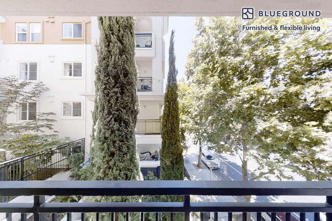 24 Union Square unit FL1-ID7676A, Union City, CA 94587 - photo 4